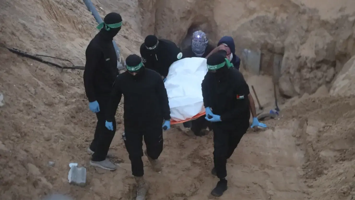 Hamas trao trả thi thể ba con tin Israel